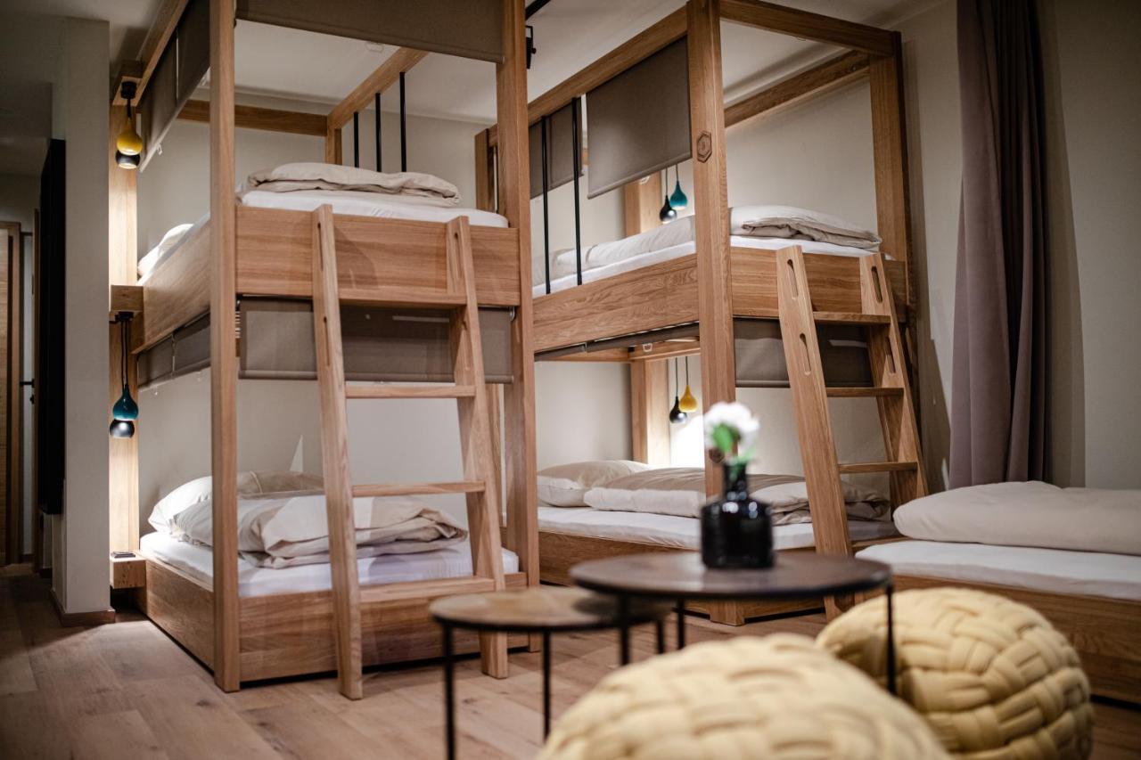 Roomie Alps Design Hostel Kitzbühel Extérieur photo